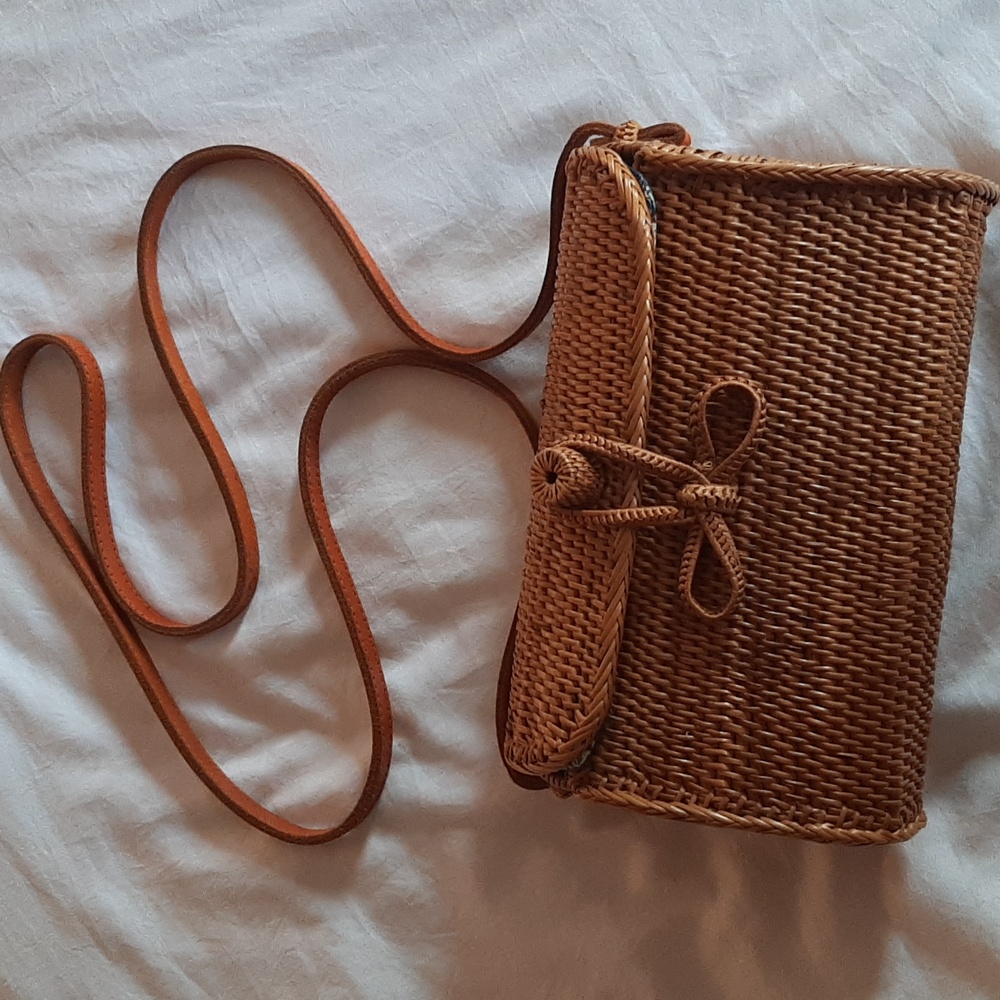 Small Tan Woven Crossbody Bag